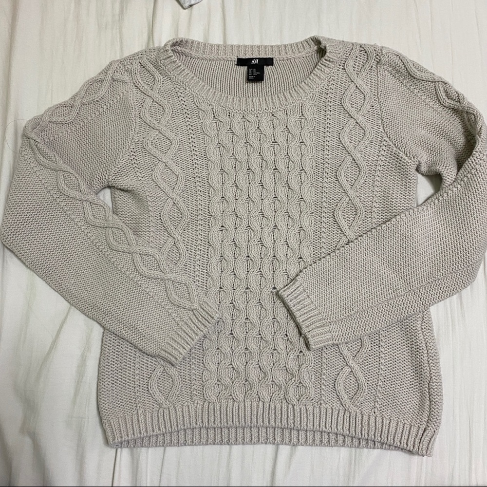 H&M Warm Gray Cable Knit Sweater Cotton/Acrylic